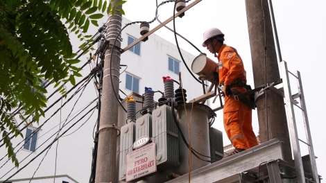 Công ty điện lực Thái Nguyên đảm bảo cung ứng điện cao điểm mùa nắng nóng