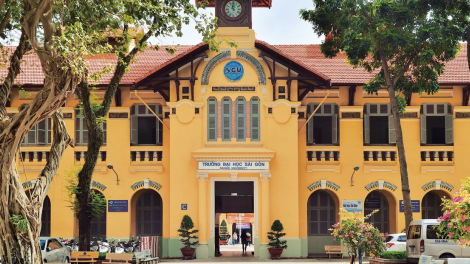 Loạt bài: Tái cấu trúc hệ thống đại học công lập: Gọn để lớn, ít để tinh 