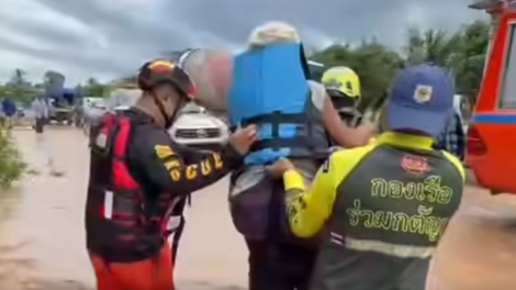 Mưa lớn gây lũ quét ở miền Bắc Thái Lan, hàng trăm hộ dân phải sơ tán