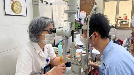 Hơn 2 triệu người mù lòa, chủ yếu do đục thể thủy tinh