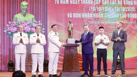 Thời sự 21h30 10/10/2026: CLB CAHN nhận Huân chương Lao động hạng Nhất