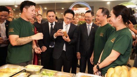 Đại hội Đảng XIV: Phát huy vai trò của người Việt ở nước ngoài trong quảng bá văn hóa Việt Nam