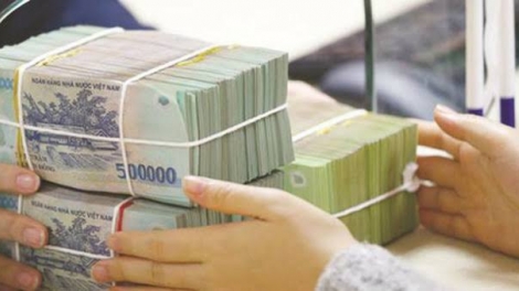 Ngân hàng giảm lãi suất, đổi mới phương thức cho vay, đưa vốn vào sản xuất kinh doanh