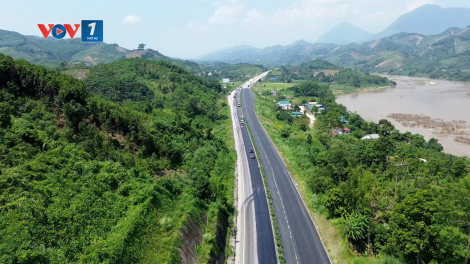 Cao tốc Nội Bài – Lào Cai mở rộng tăng tốc về đích sau một năm thi công
