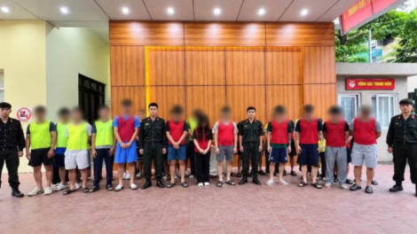 Hà Nội: Khởi tố vụ án, khởi tố bị can về tội buôn bán hàng cấm là thuốc, thiết bị y tế và hàng giả 