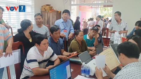 Gỡ điểm nghẽn cán bộ trong vận hành chính quyền địa phương 2 cấp
