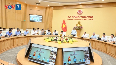  Khẩn trương triển khai đồng bộ Chương trình quốc gia về sử dụng năng lượng tiết kiệm và hiệu quả!