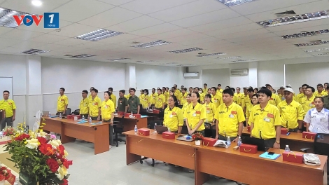 Vạn Xuân – Để đảng viên trẻ trưởng thành từ doanh nghiệp. 