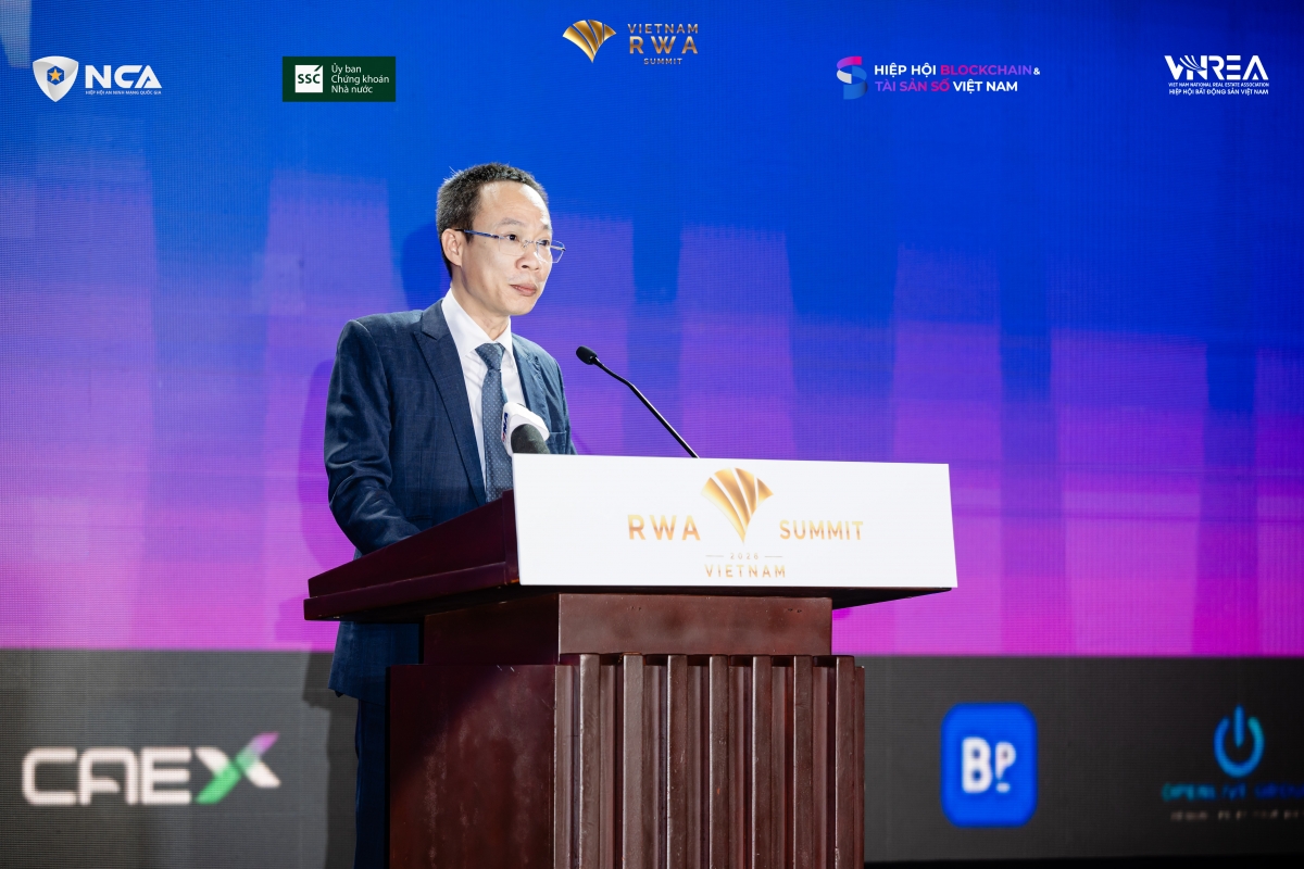 Nhà báo Phạm Nguyễn Toan, Phó Chủ tịch Hiệp hội Bất động sản Việt Nam, Tổng Biên tập Tạp chí Bất động sản Việt Nam phát biểu.