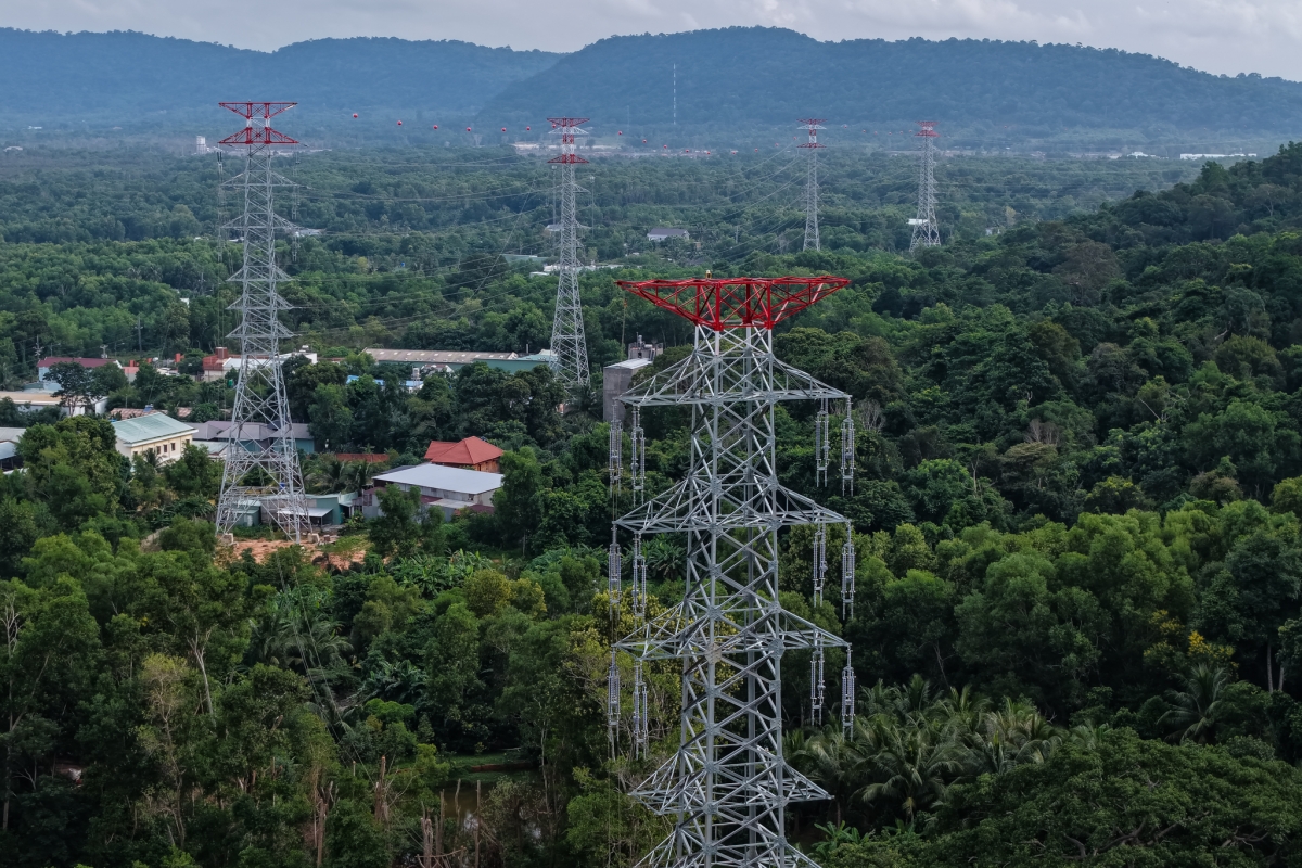 Đường dây 110kV Phú Quốc – Nam Phú Quốc đóng điện hoàn thành vào ngày 16/8/2026
