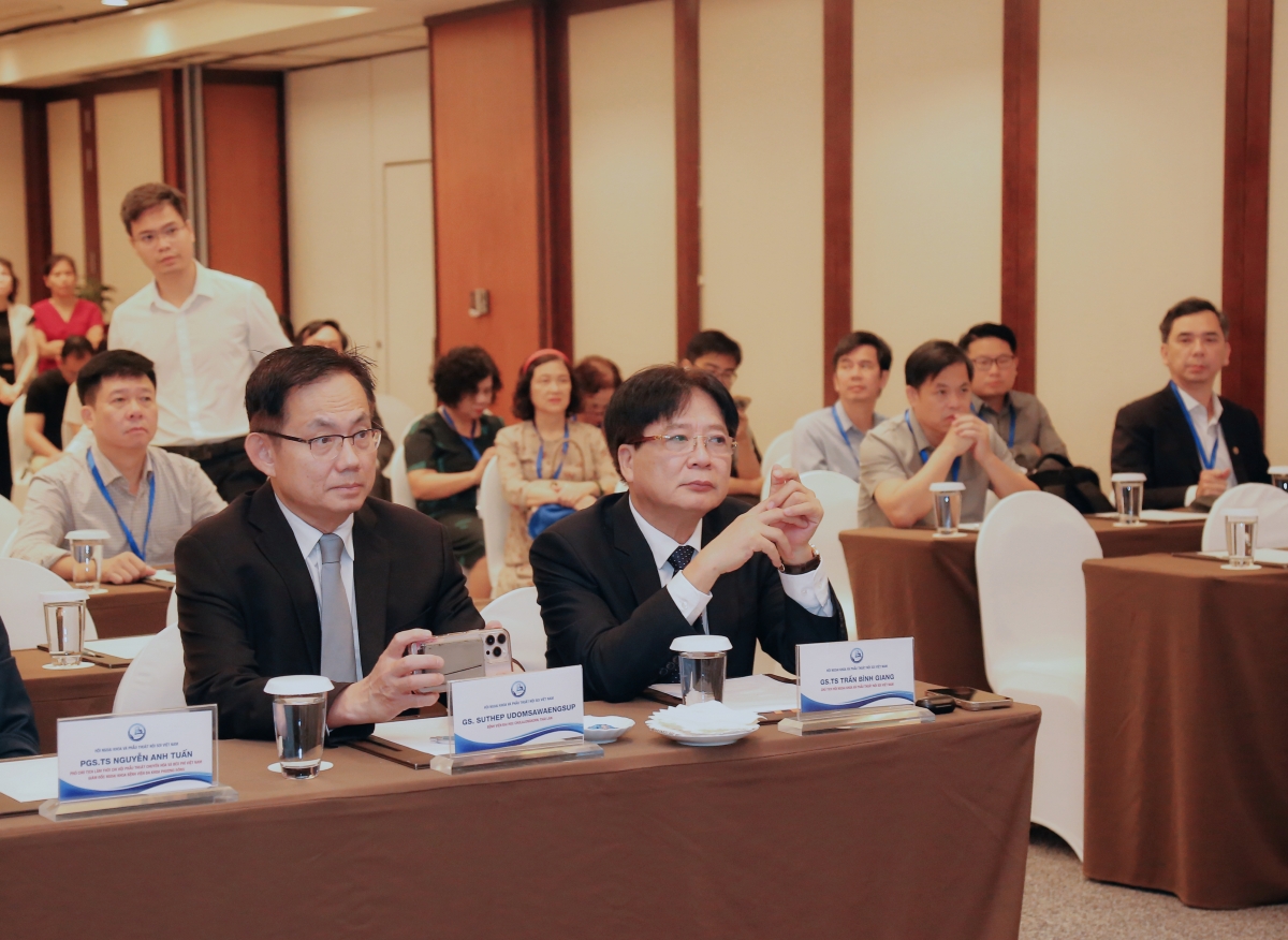 Hội thảo thu hút đông đảo chuyên gia, nhà khoa học uy tín tham dự