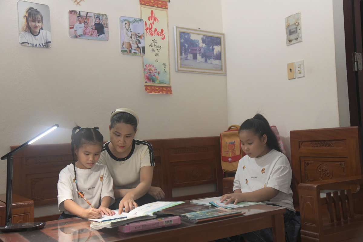 Nuôi dạy con cái trở thành con ngoan, trò giỏi