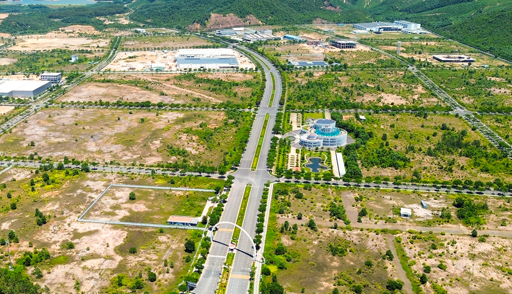 Dự án khu công nghiệp Hòa Ninh có quy mô hơn 400 ha, tọa lạc tại xã Hòa Ninh, huyện Hòa Vang, TP. Đà Nẵng.