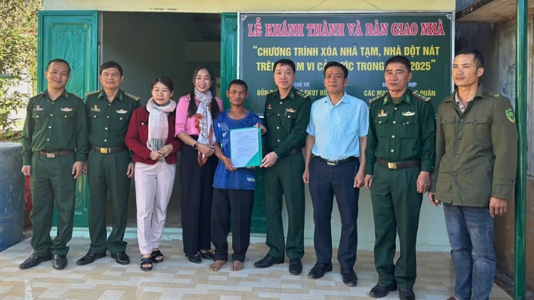 Xoá nhà tạm ở biên giới Kon Tum: Bộ đội biên phòng góp sức xây nhà giá trị cao hơn