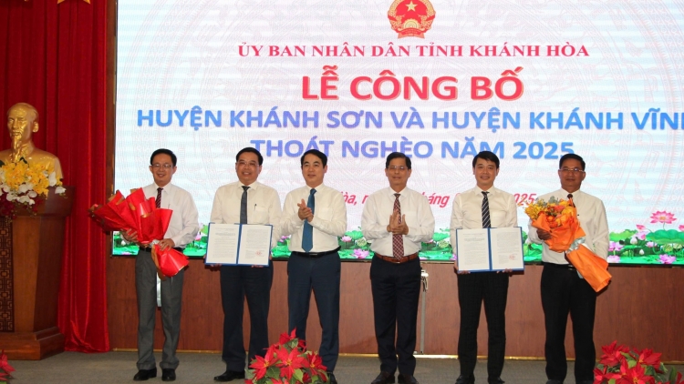  Khánh Hòa công bố không còn huyện nghèo