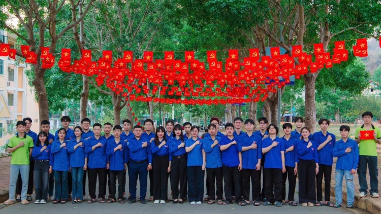 Lan tỏa tình yêu quê hương, đất nước