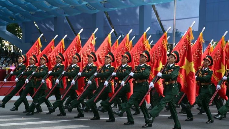TRỰC TIẾP: Lễ kỷ niệm, diễu binh, diễu hành 50 năm Ngày Giải phóng miền Nam, thống nhất đất nước