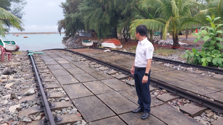 Trường Sa điểm tựa vững chắc cho ngư dân