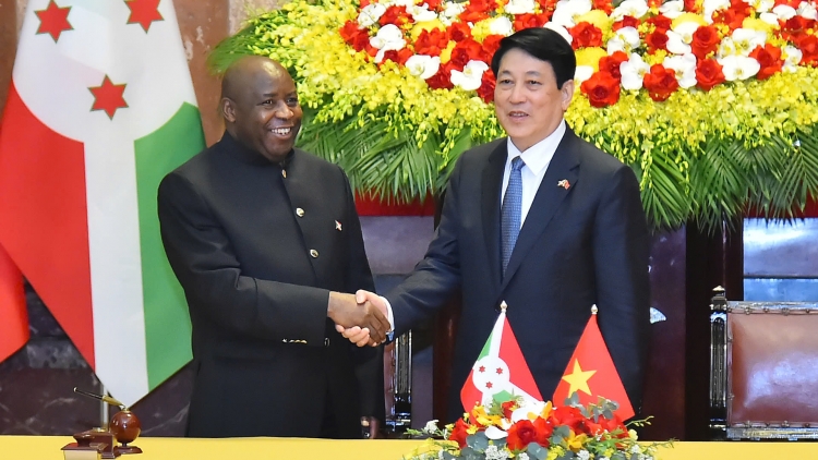 Thời sự 18h 4/4/2025: Chủ tịch nước Lương Cường chủ trì lễ đón Tổng thống Cộng hòa Burundi 