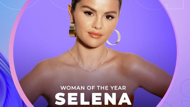 Selena Gomez được vinh danh Nữ nghệ sĩ của năm tại giải thưởng Billboard Latin