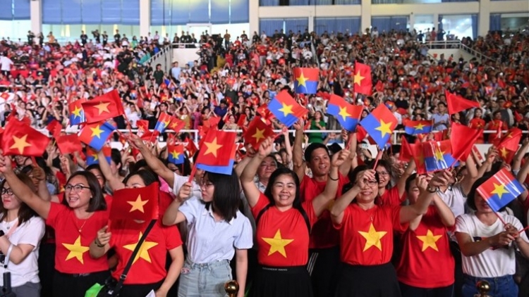 Công chúng nồng nhiệt đón nhận "Hẹn ước Bắc Nam" 