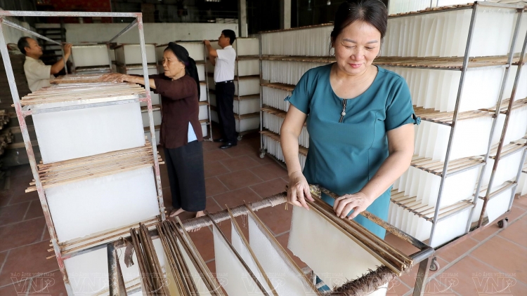 Làng nghề thời hội nhập: Đổi mới để giữ nghề truyền thống. (15/04/2025)