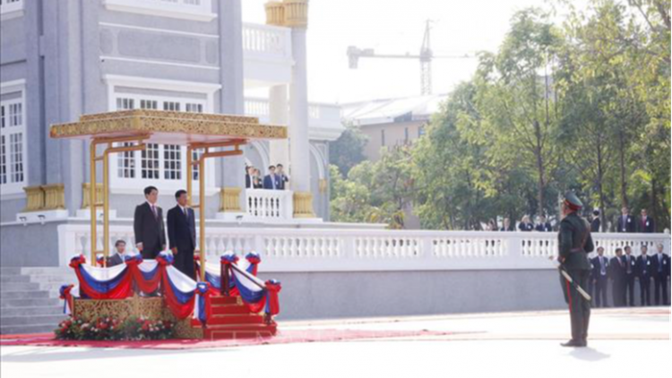 Thời sự 18h 24/4/2025: Lễ đón chính thức Chủ tịch nước Lương Cường thăm cấp Nhà nước đến Lào