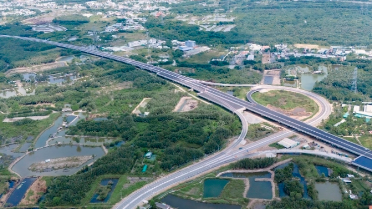 Thời sự 18h 28/4/2025: Ô tô được vào cao tốc Bến Lức - Long Thành từ 18 giờ chiều nay