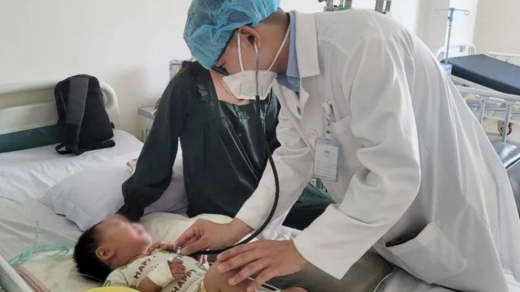 Thời sự 6h 20/4/2025: Số ca nghi sởi giảm nhẹ, Bộ Y tế tiếp tục siết chặt phòng chống dịch