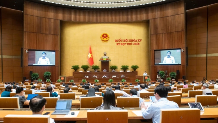 Thời sự 6h 16/5/2025: Quốc hội thảo luận về chính sách đặc biệt trong xây dựng, thi hành pháp luật.