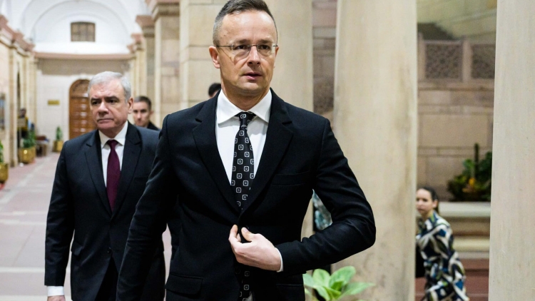 Hungary kêu gọi châu Âu tăng cường đầu tư vào cơ sở hạ tầng năng lượng