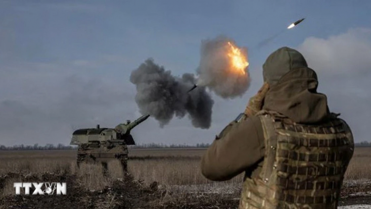 Châu Âu dỡ bỏ hết hạn chế về vũ khí tầm xa cho Ukraine: Một quyết  định, nhiều hệ lụy