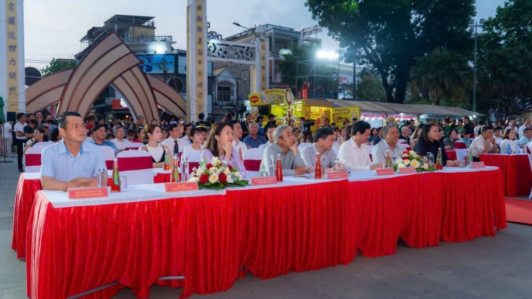 “Huế - Kinh đô ẩm thực” - tôn vinh di sản thực phẩm Huế