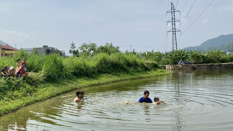 Để vơi bớt nỗi lo đuối nước 