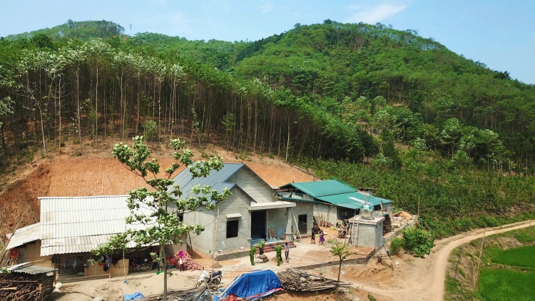 Công an Lào Cai ngăn chặn tà đạo, giữ vững bình yên vùng cao (23/5/25)