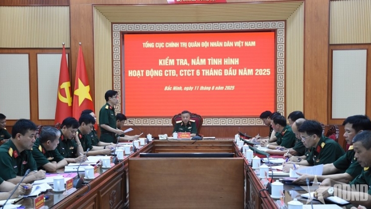 Thượng tướng Lê Quang Minh kiểm tra hoạt động công tác Đảng, công tác chính trị tại Lữ đoàn 229