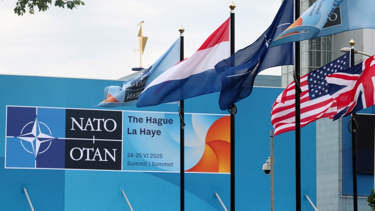 NATO đạt thoả thuận tăng chi tiêu quốc phòng lên 5% GDP  