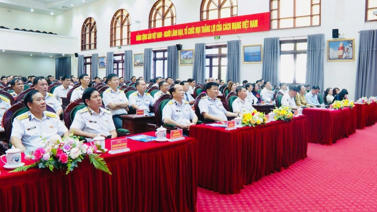 Vùng 4 Hải quân sơ kết 3 năm thực hiện Chương trình phối hợp hoạt động với Công đoàn Y tế Việt Nam