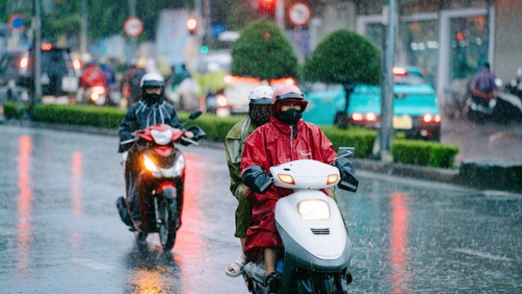 Thời tiết ngày 13/6/2025: Miền Bắc có nơi nắng nóng, chiều tối có mưa rào và dông