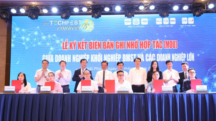 Theo dòng thời sự sáng 20/6/2025