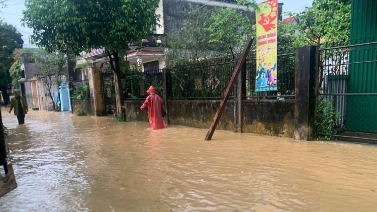 Huế: Hơn 1.000 tàu thuyền đã vào bờ trú ẩn, chủ động ứng phó bão số 1
