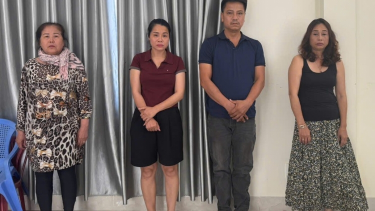 Bắt giữ nhóm đối tượng móc túi tại Lễ hội pháo hoa quốc tế Đà Nẵng 2025