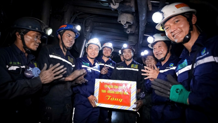 TKV dự kiến tiêu thụ 27,29 triệu tấn than trong 6 tháng đầu năm 2025