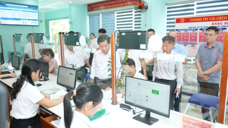 Huế thử nghiệm vận hành mô hình chính quyền hai cấp, đảm bảo dịch vụ công thông suốt