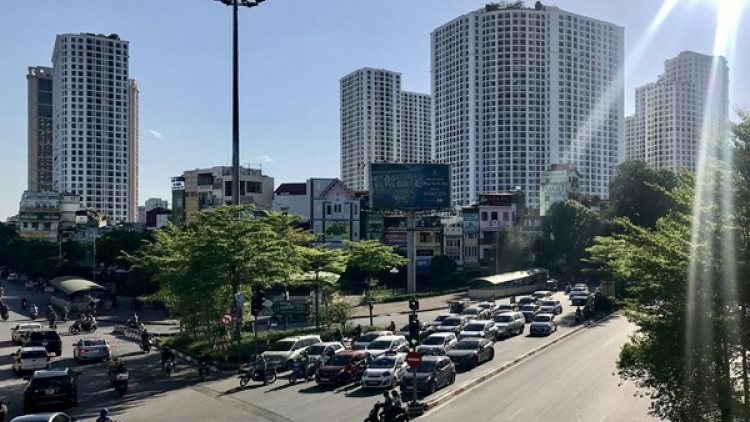 Thời tiết ngày 18/6/2025: Miền Bắc nắng gay gắt, chiều tối mưa lớn, Nam Bộ tiếp tục dông 
