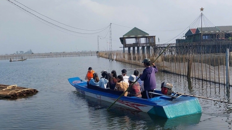 Theo dòng thời sự chiều 13/6/2025
