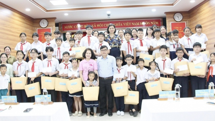 Theo dòng thời sự chiều 9/6/2025