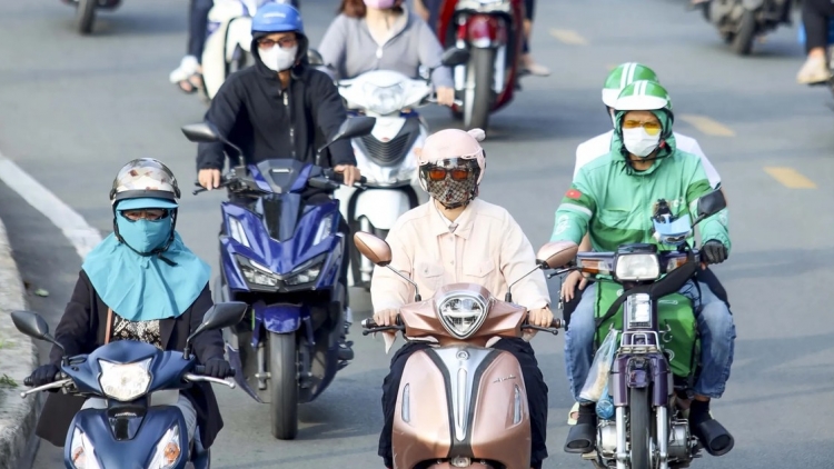 TP.HCM đặt mục tiêu 'điện hóa' 400 nghìn xe máy công nghệ  trong 3 năm (27/5/2025)