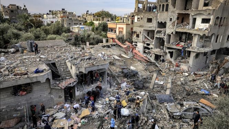 Israel tấn công vào Gaza, 44 người thiệt mạng