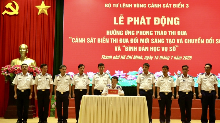 Cảnh sát biển 3 thi đua chuyển đổi số